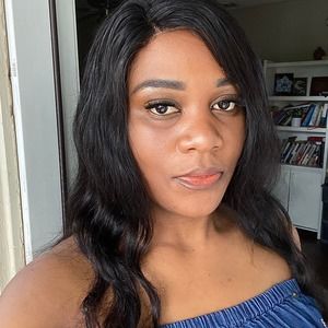 Meet your Posher, Annette